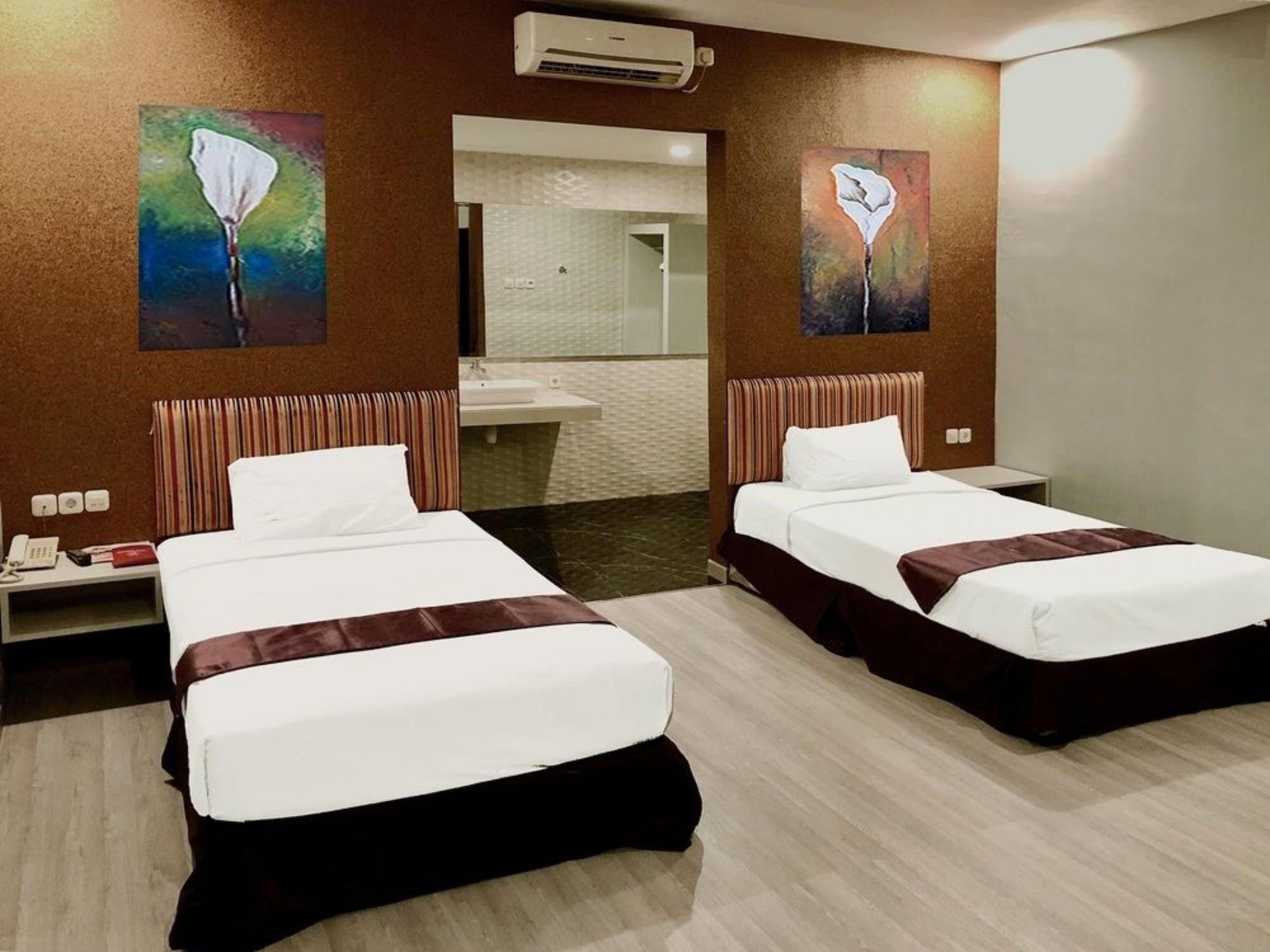 Hotel Sinar 1 Sedati Экстерьер фото