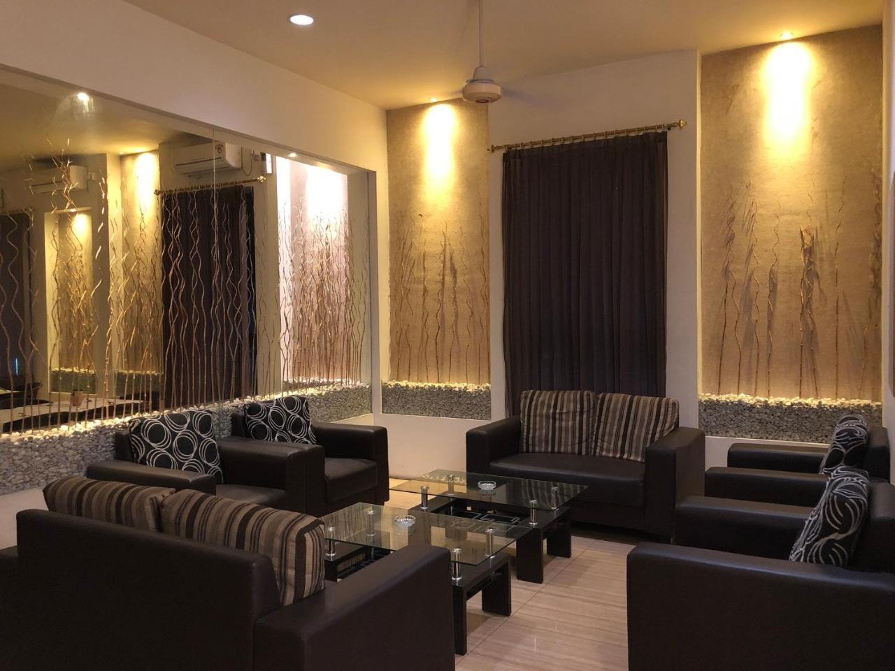 Hotel Sinar 1 Sedati Экстерьер фото